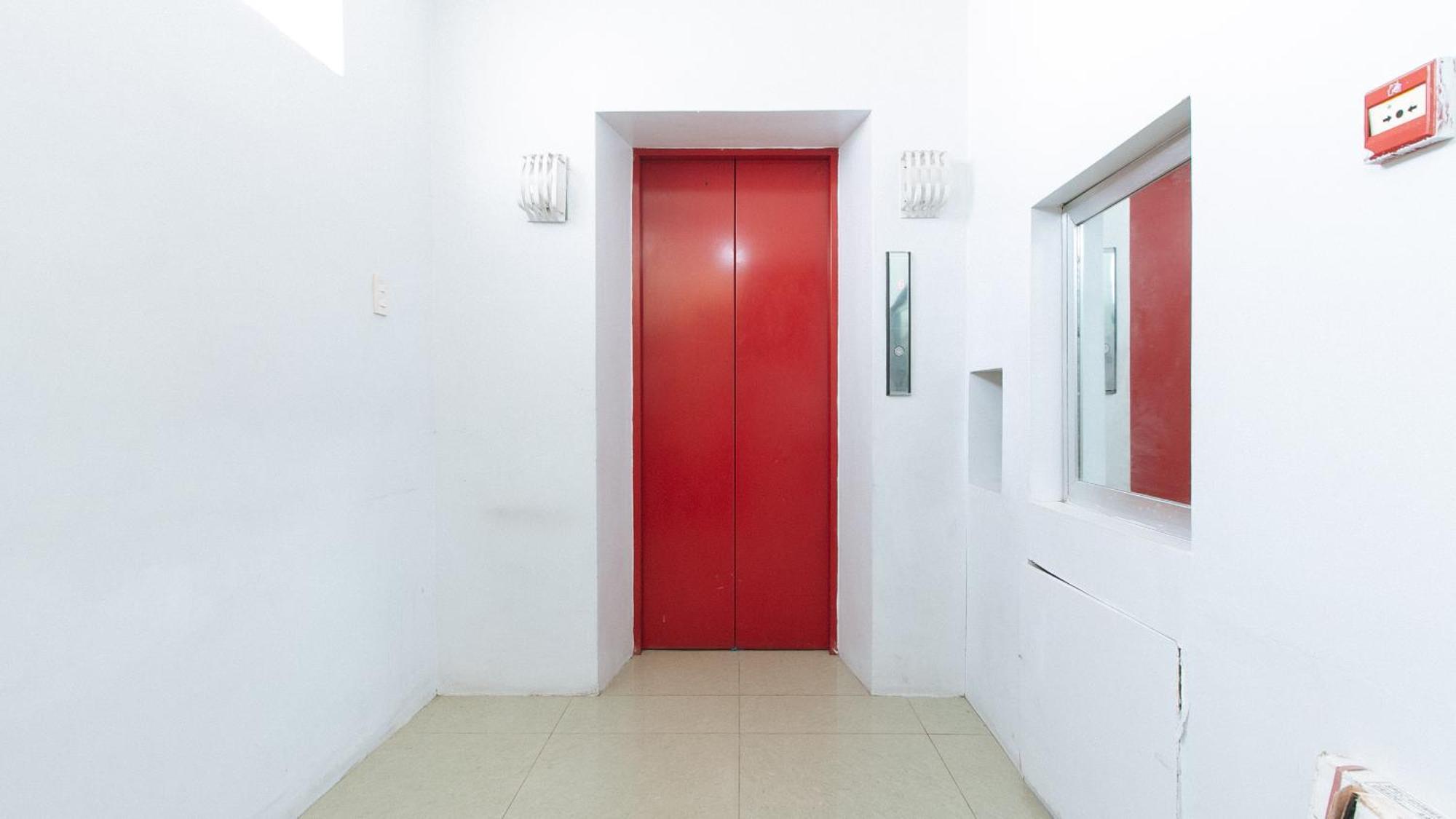 Reddoorz Near Quiapo Church Манила Екстериор снимка